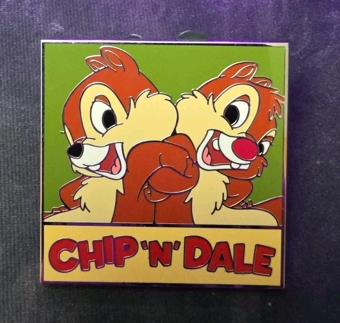 Chip and Dale - Deluxe Starter Lanyard Set Disney Pin 89891