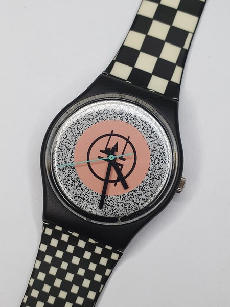Swatch Mackintosh GB116 - functional - 34mm