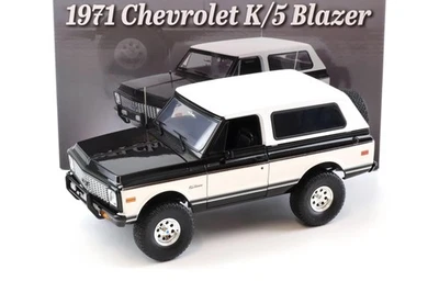ACME PM 1:18 ACME 1971 Chevrolet K5 Blazer Classic Tuxedo Black & White Two