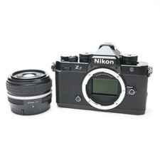Nikon Zf Z 40mm F/2 SE Lens Kit -Near Mint- 48