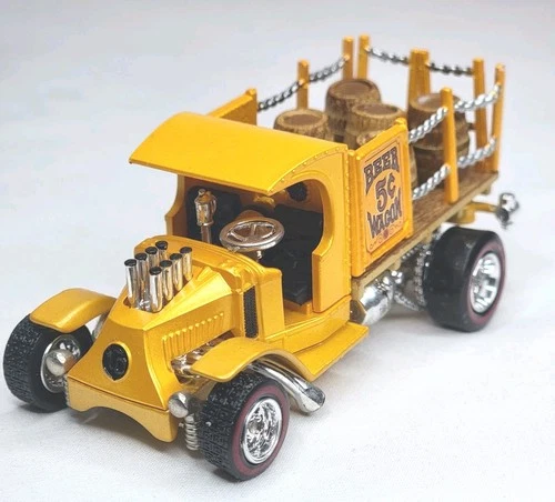 Vintage Toy Zone Tom Daniel Beer Wagon 1/43 Diecast Show Truck Scale Model