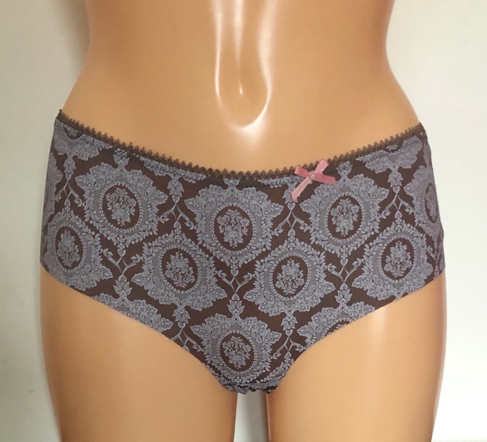 Chantelle Passionata Passio Romantic Short Size XS 8 Brown No VPL Hipster 5374