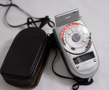 SEKONIC AUTO-LEADER MODEL 38 CAMERA EXPOSURE METER WITH CASE INOPERABLE 