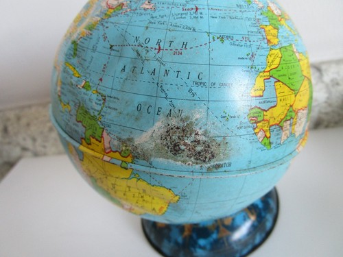 Vintage 1960's Ohio Art Metal Globe Bank - distressed - Picture 6 of 7