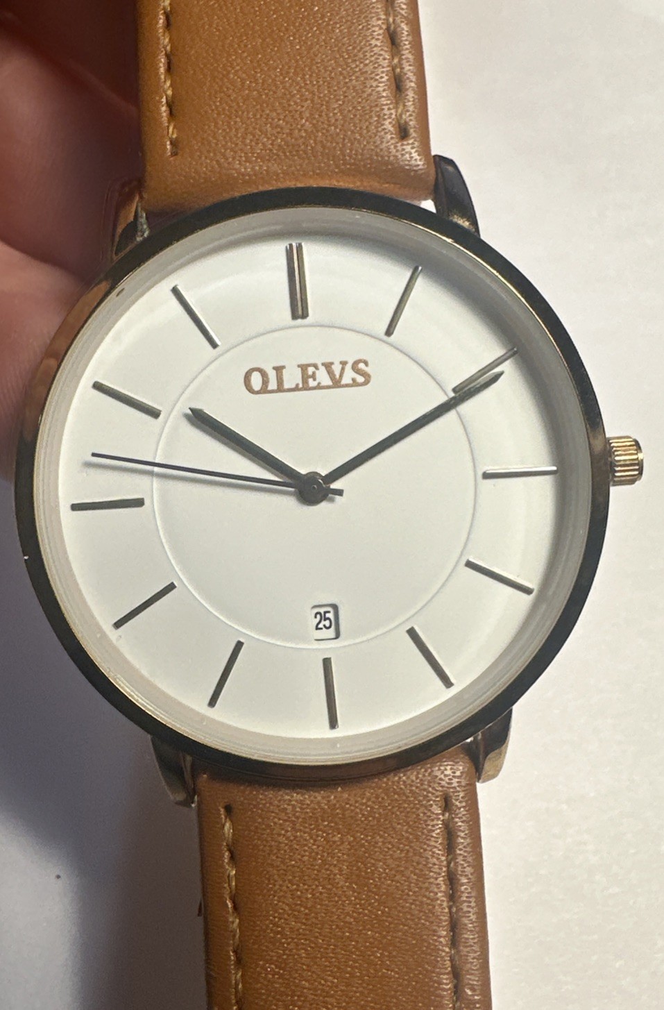 Olevs Men's Watch 5869G Quartz white Dial -Date-Leather Band 40mm- New Battery