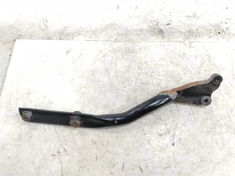 2013 Honda Sabre VT1300 CS Exhaust Muffler Pipe Mount Bracket - Image 2 of 4