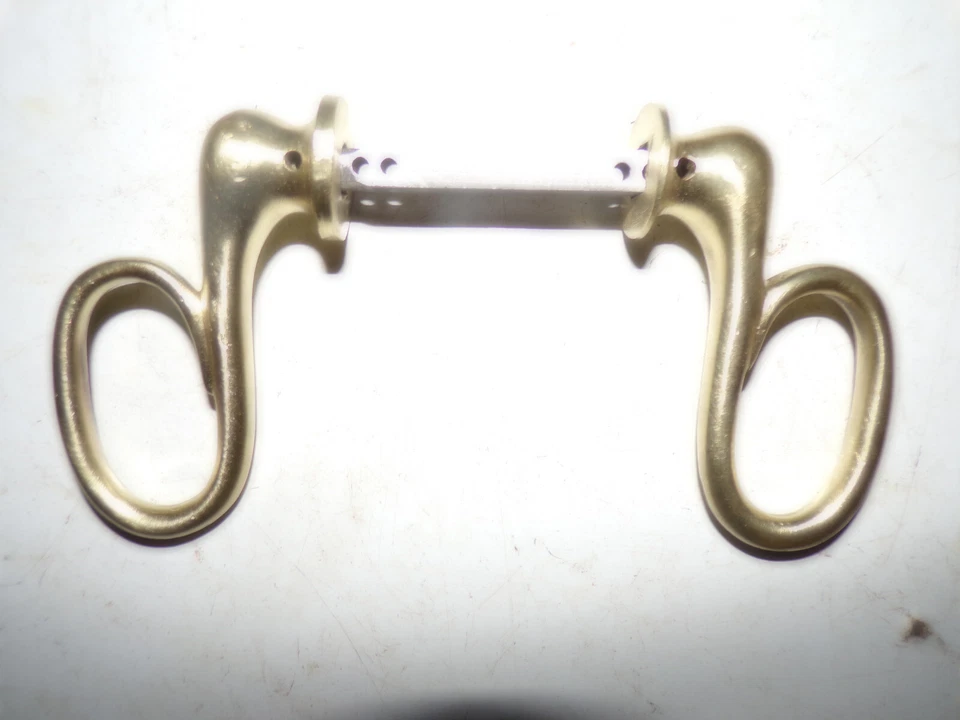 Poignées de porte anciennes en laiton - Photo 1/1