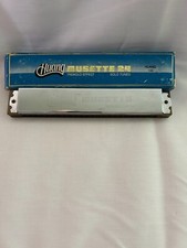 Huang harmonica in excellent condition used very little comes in box