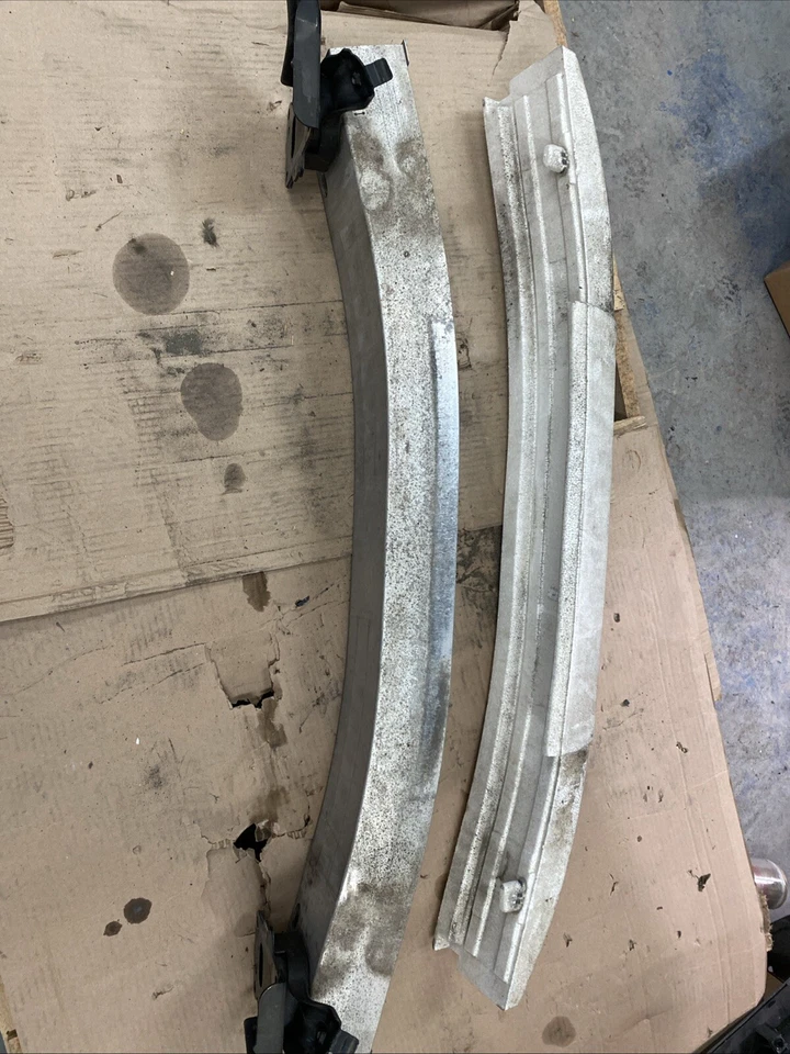 2005 2006 2007 Subaru Outback передний бампер пена энергопоглощающая штанга ударная штанга - Изображение 2 из 4