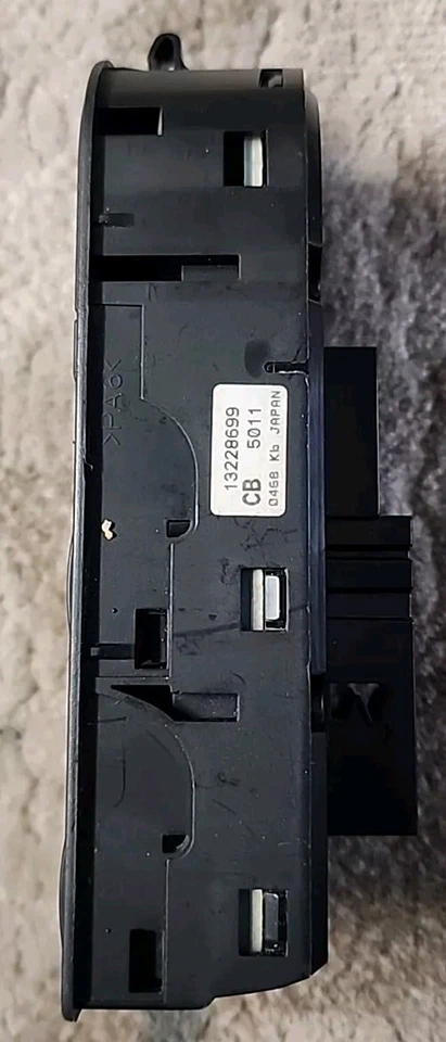 08-09 INTERRUPTOR VENTANA LADO CONDUCTOR IZQUIERDO SATURN ASTRA XR XE OEM  Foto 2 de 4