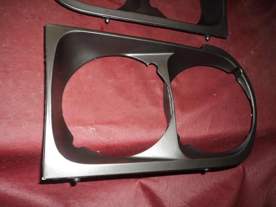 1969 80 Renault 12 Head light Lamp Bezel Door Trim Pair Double Sealed beam type - Image 2 of 4