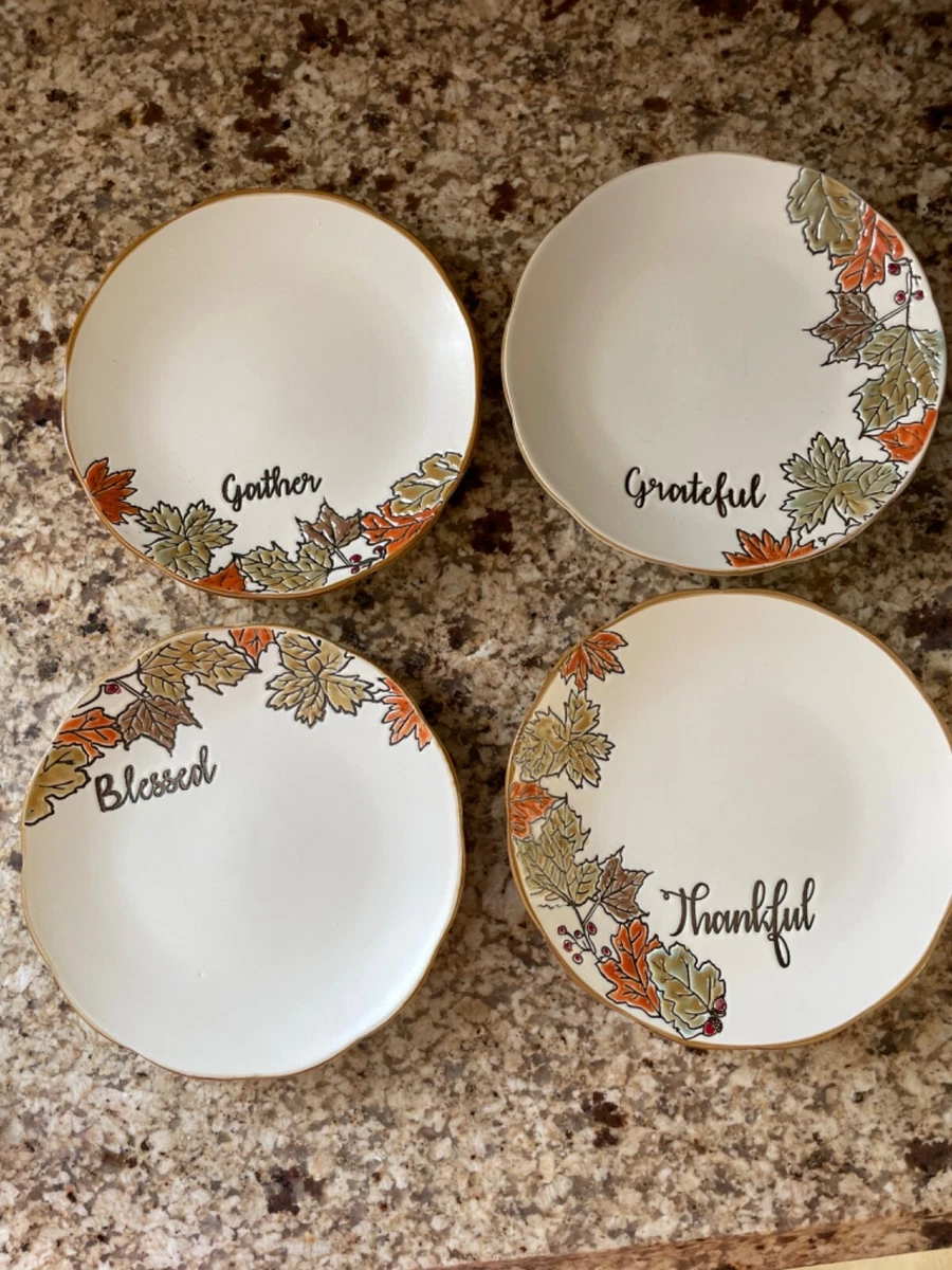Thanksgiving dinnerware top