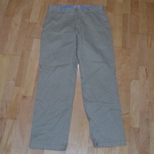 ST. JOHN'S BAY Men's Sz 32 x 32 Flat Front KHAKIS CHINOS Pants