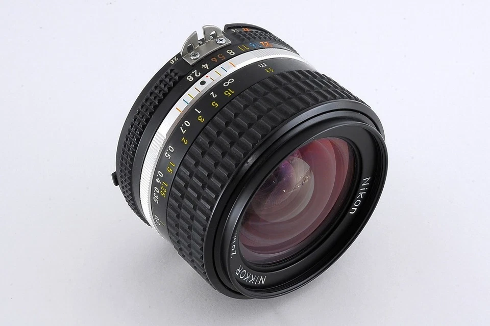 🎦[Near MINT] Nikon Nikkor Ais Ai-s 28mm f/2.8 Wide Angle Camera Lens From JAPAN - Image 2 of 4