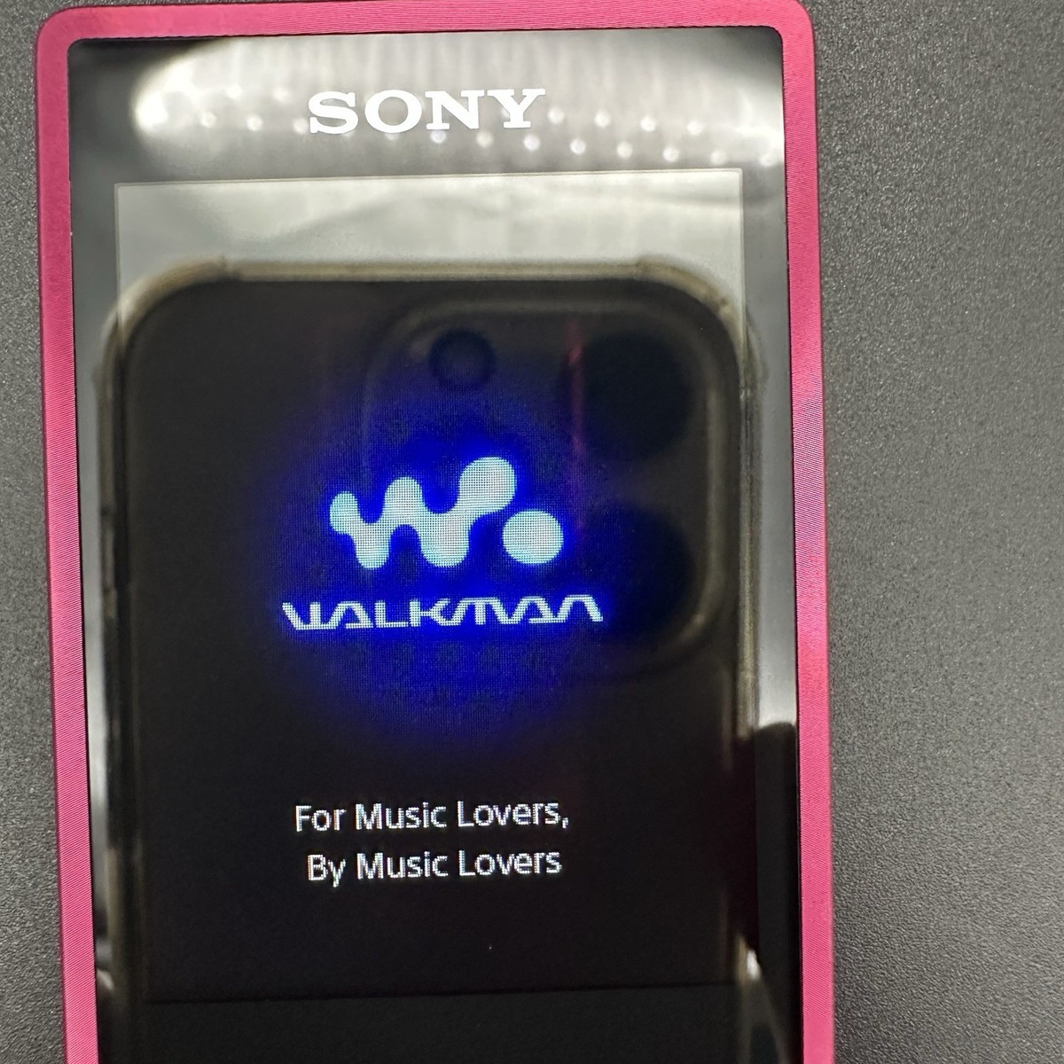 SONY NW-A26 WALKMAN DIGITAL MUSIC PLAYER Bordeaux Pink 32GB