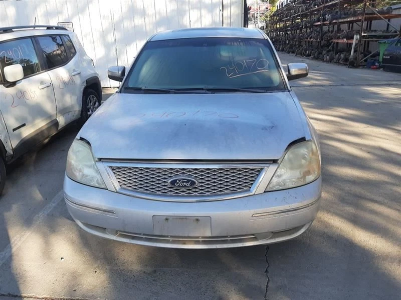 Eje trasero izquierdo Ford Fiving Hunterent 2005 06 2007 AWD 6F9Z4K138A Foto 3 de 4