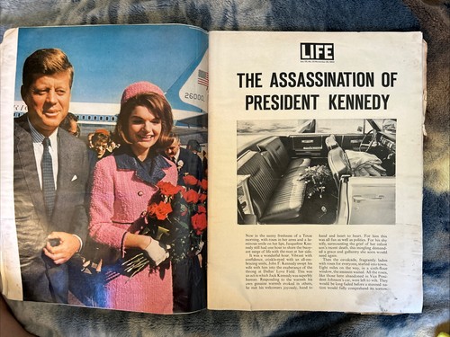 1963 LIFE Magazine JFK Nov 29 Issue President John F. Kennedy Assassination - Picture 11 of 24