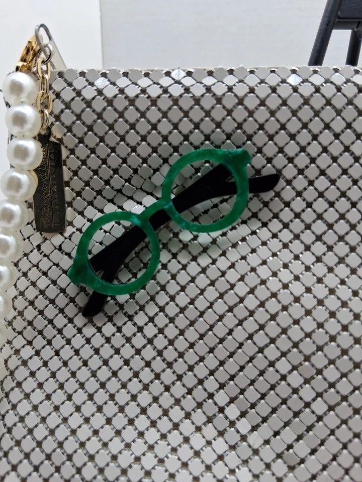 Vintage Whiting And Davis Clutch Bag Off White Whimsy Pins Extra Strap Nice Bag - Image 3 of 4