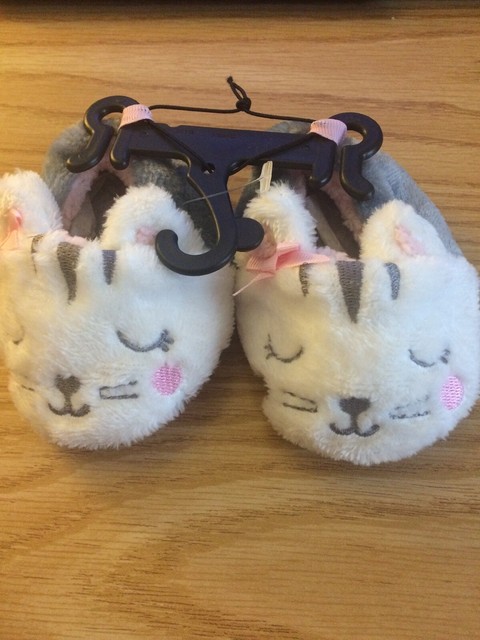 infant size 3 slippers