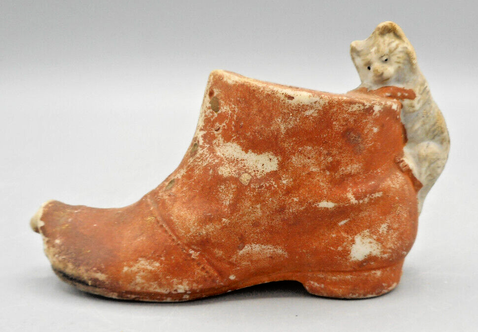 Vintage Bisque Miniature Cat and Mouse In Old Boot Hand Painted Japan