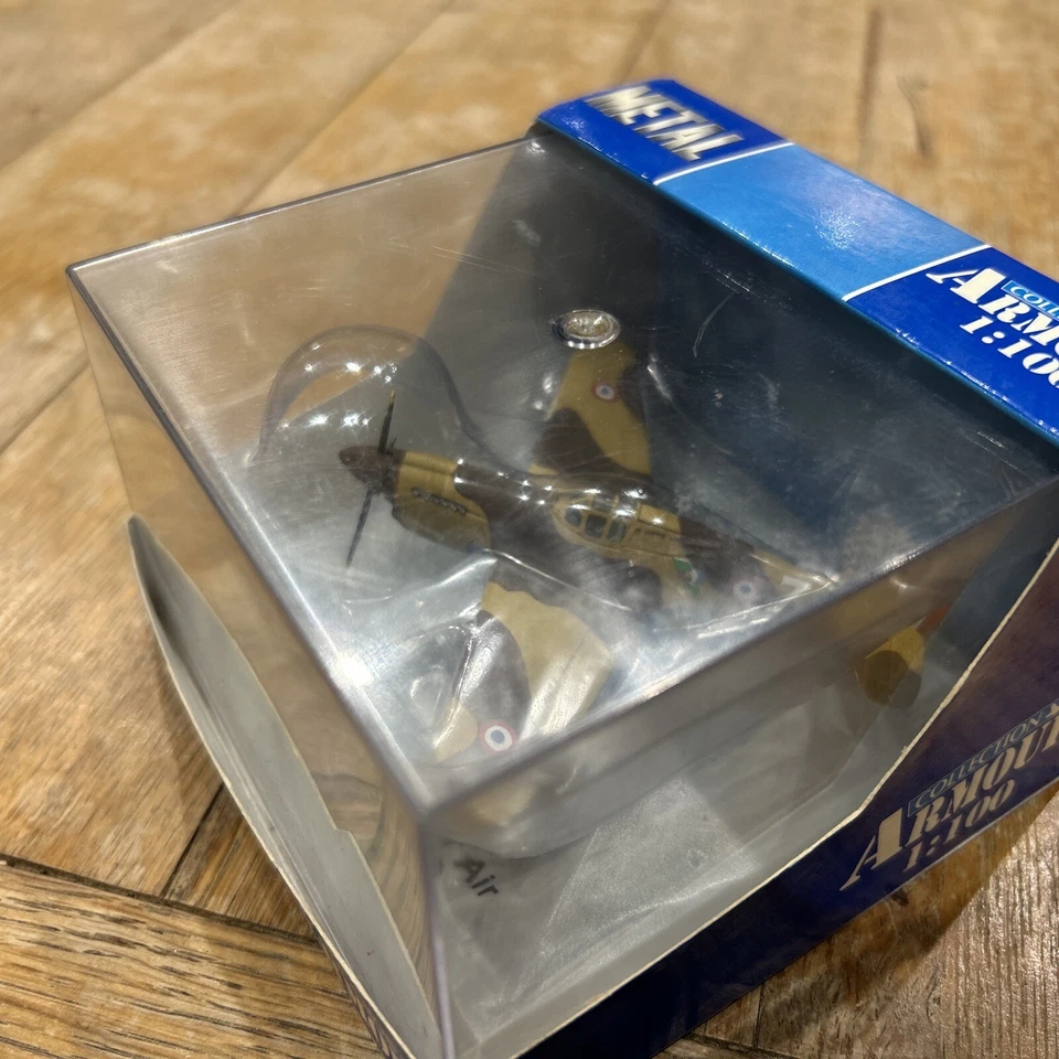 Coleção Armour Aviation Model P-40 Curtiss Army de l'Air "II WW Aces" 5396 - Imagem 3 de 4