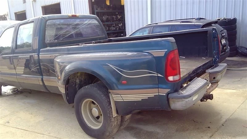 Riel de combustible completo con inyector de combustible gasolina compatible con 99 CROWN VICTORIA 1097880 Foto 4 de 4