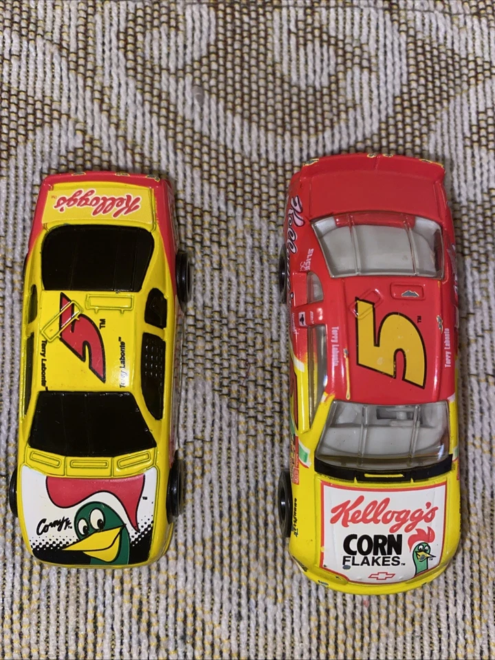 2000s Winners Circle 1/64 Lot Of 9 Terry And Bobby Labonte Cars Kellogg’s - Image 3 of 4