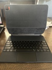 Apple Magic Keyboard ipad pro 11 inch