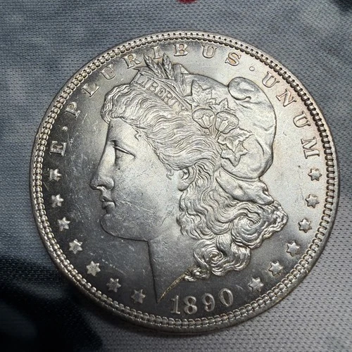 1890 P MORGAN SILVER DOLLAR! BEAUTIFUL Uncirculated Coin! WOW!
