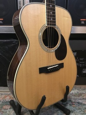 Eastman DT30 OM   Premium Double Top Orchestra Model with Incredible Sustain