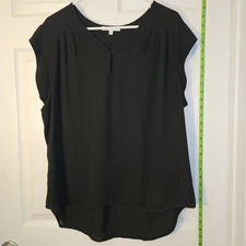 XL - DR2 Black Short Sleeve Blouse