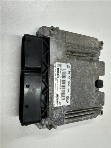 COMPUTER ECU MOTORSTEUERGERÄT OPEL CORSA D 55593981 0281019798