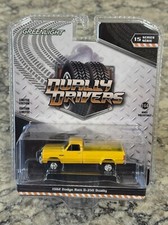 Greenlight Dually Drivers 15 1982 Dodge Ram D350 Dually Construction Yellow 1/64