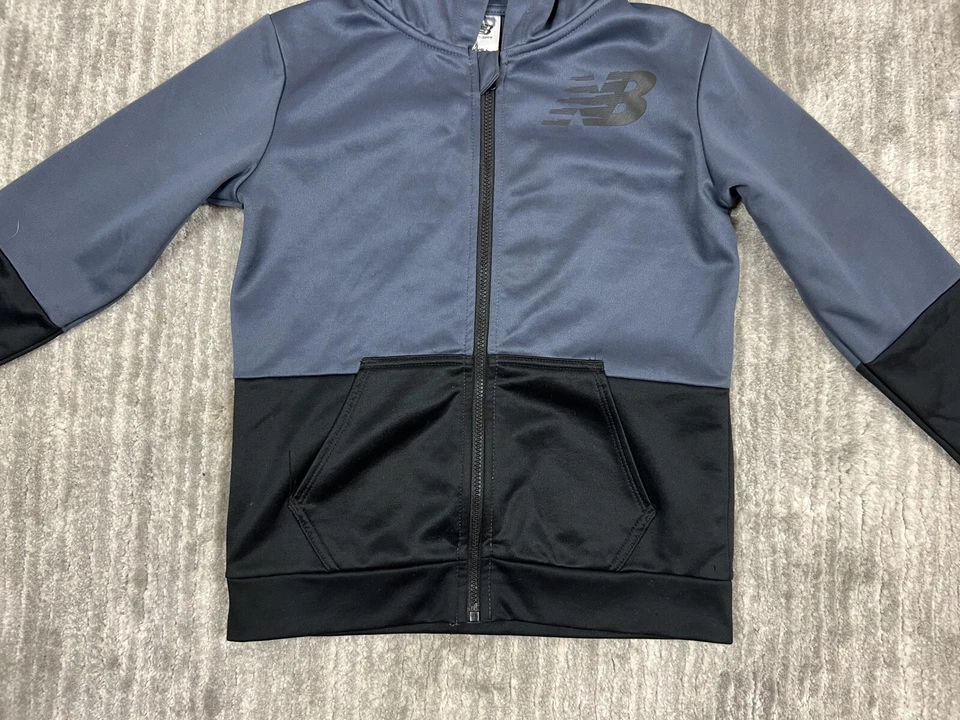 New Balance Jacket Kids XXS 5 Gray Full Zip Longsleeve Hoodie - Image 3 of 4
