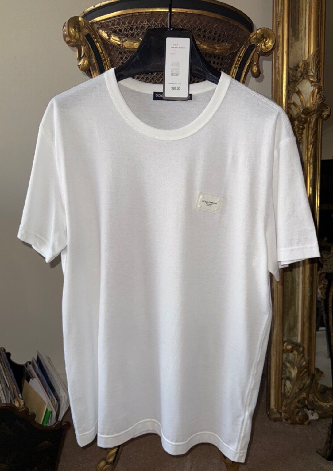 DOLCE & GABBANA White Logo Plate Tshirt * NEW * Size 52 L * Retail $595