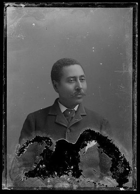Photo:Unidentified African American Man Portrait c1873-c1916