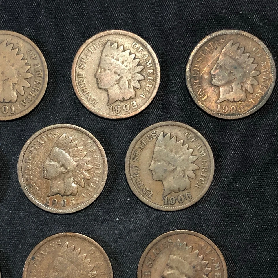 Great Starter Collection of 10 Indian Head Cents - 1900-1909 - G/VG condition - Image 3 of 4