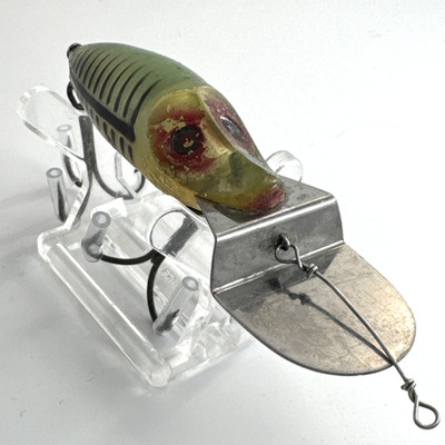 Vintage Heddon Go Deeper River Runt Fishing Lure Gold Eyes Rare Green Shore Old