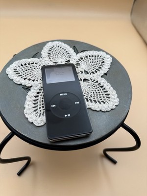Apple iPod Nano 1st Gen 2GB A1137 SilverMusic MP3 Player (Device ONLY)*Tested*