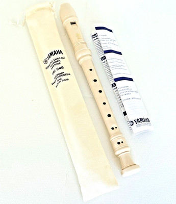 Yamaha YRS-24B Classic Soprano Recorder with Baroque Fingering - Off White *NEW*