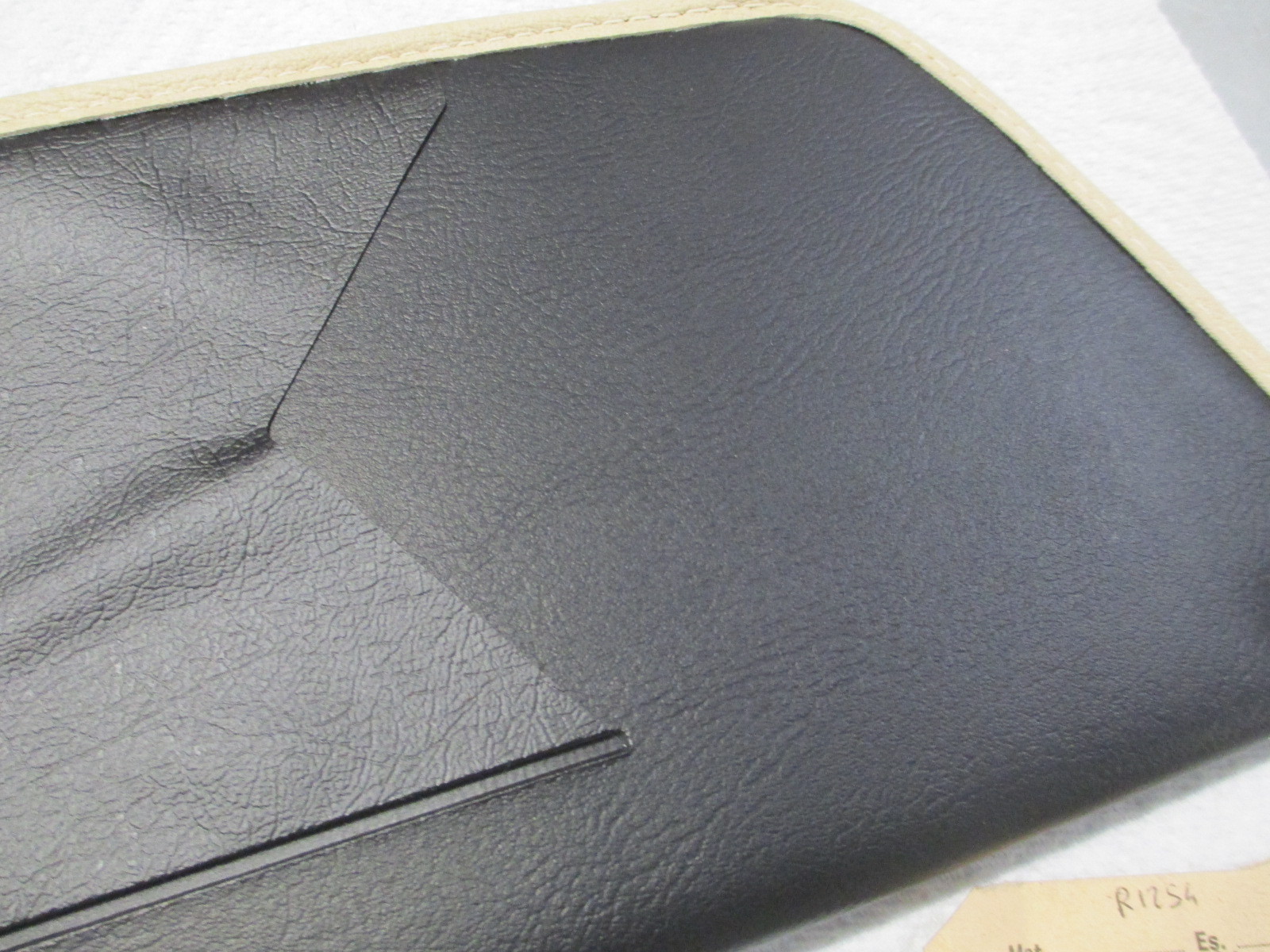 Ferrari Mondial 8, RH / Passenger Sun Visor # 60769200