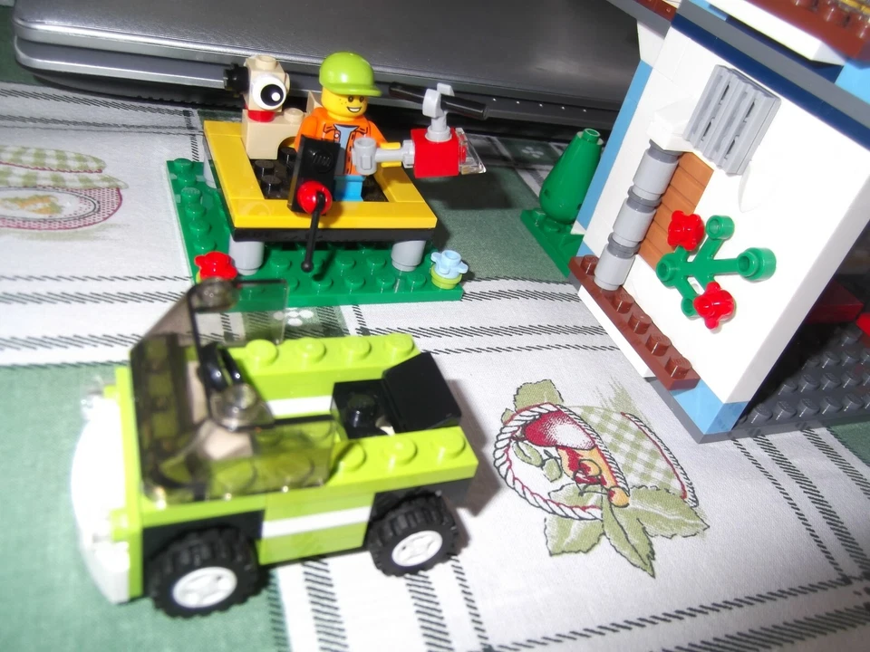 LEGO Creator 31068 Modular Modern Home, foto 3 di 5