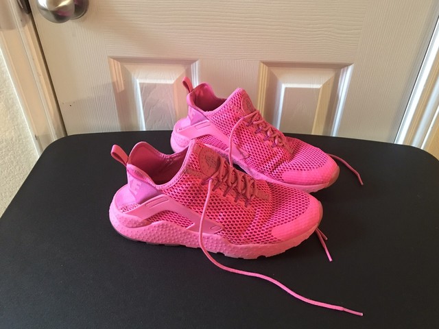 hot pink womens tennis shoes