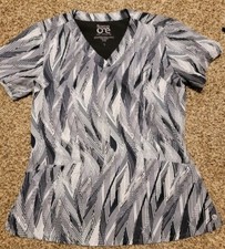 Barco One Print Vneck Medical Scrub Top Small