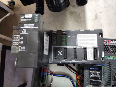 Ge-FanucI C693CPU311-AD programmable controller base 5-slot with cpu + 90-30PS