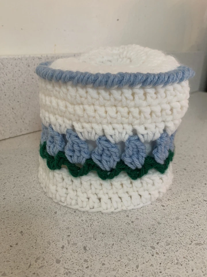 Tulip Flower Toilet Paper Tissue Cover New Light Blue with Green Leaves - Image 3 of 4