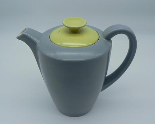 POOLE POTTERY LIME YELLOW & MOONSTONE GREY 1.5PT COFFEE POT PERFECT C102 VINTAGE - Picture 10 of 17