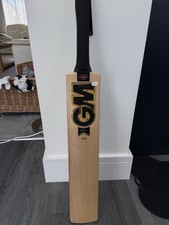 Image of Cricket Bat