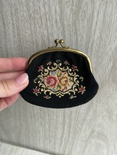 VTG Mini Petit Point Needlepoint Floral Germany Kiss Lock Coin Change Purse SEE