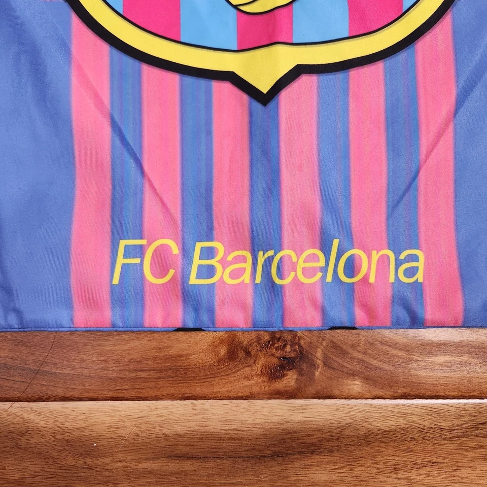 FC Barcelona Nike Pillowcase Soccer Futbol Club Crest Red Blue Logo Bedding Rare - Image 2 of 4